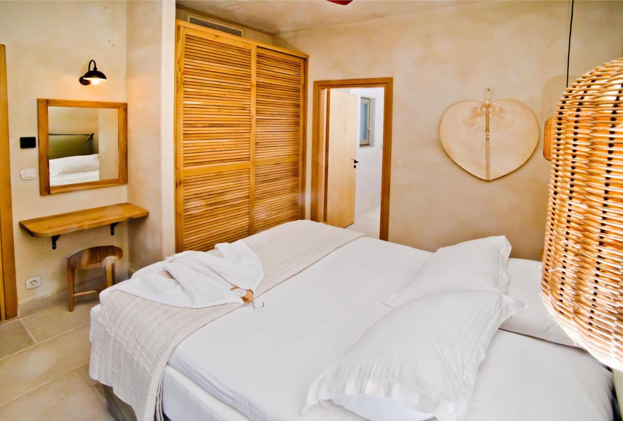 Petra Boutique Villas Arginonda Exterior foto